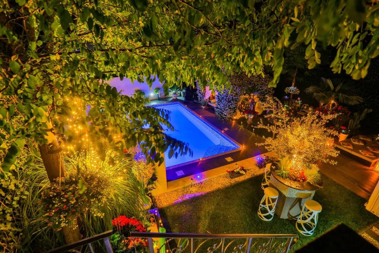 ***Green Dream***- Villa In Split